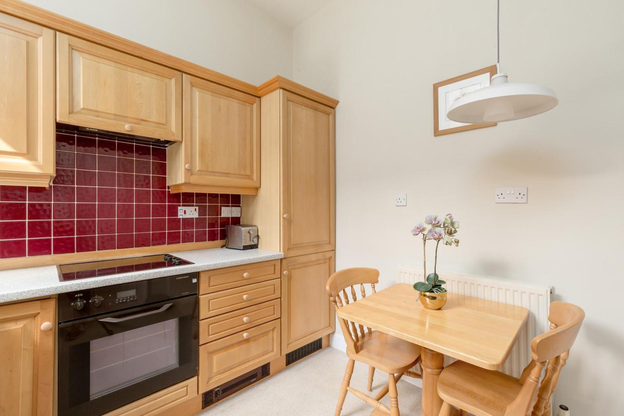 Light And Spacious 2 Bedroom Flat In Heart Of Единбург Екстер'єр фото