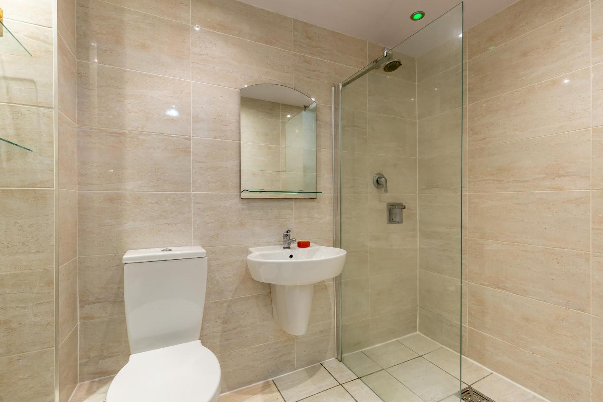 Light And Spacious 2 Bedroom Flat In Heart Of Единбург Екстер'єр фото